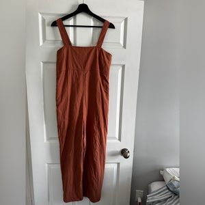 Wide-Leg Linen Jumpsuit